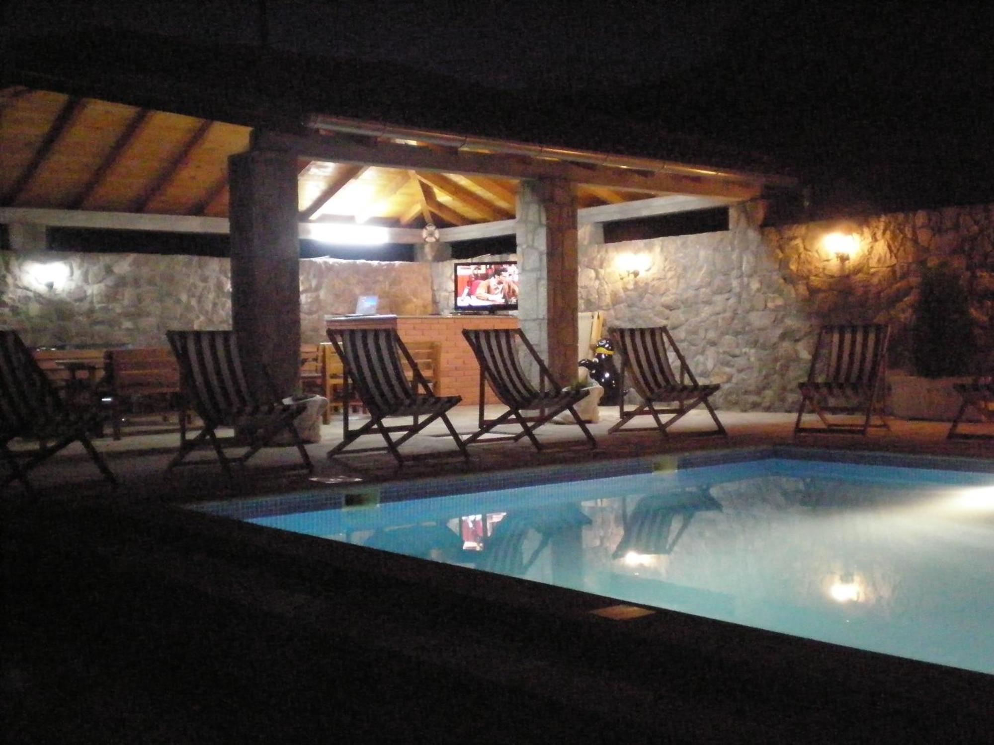 Apartments Vila Lazarevic Τίβατ Εξωτερικό φωτογραφία