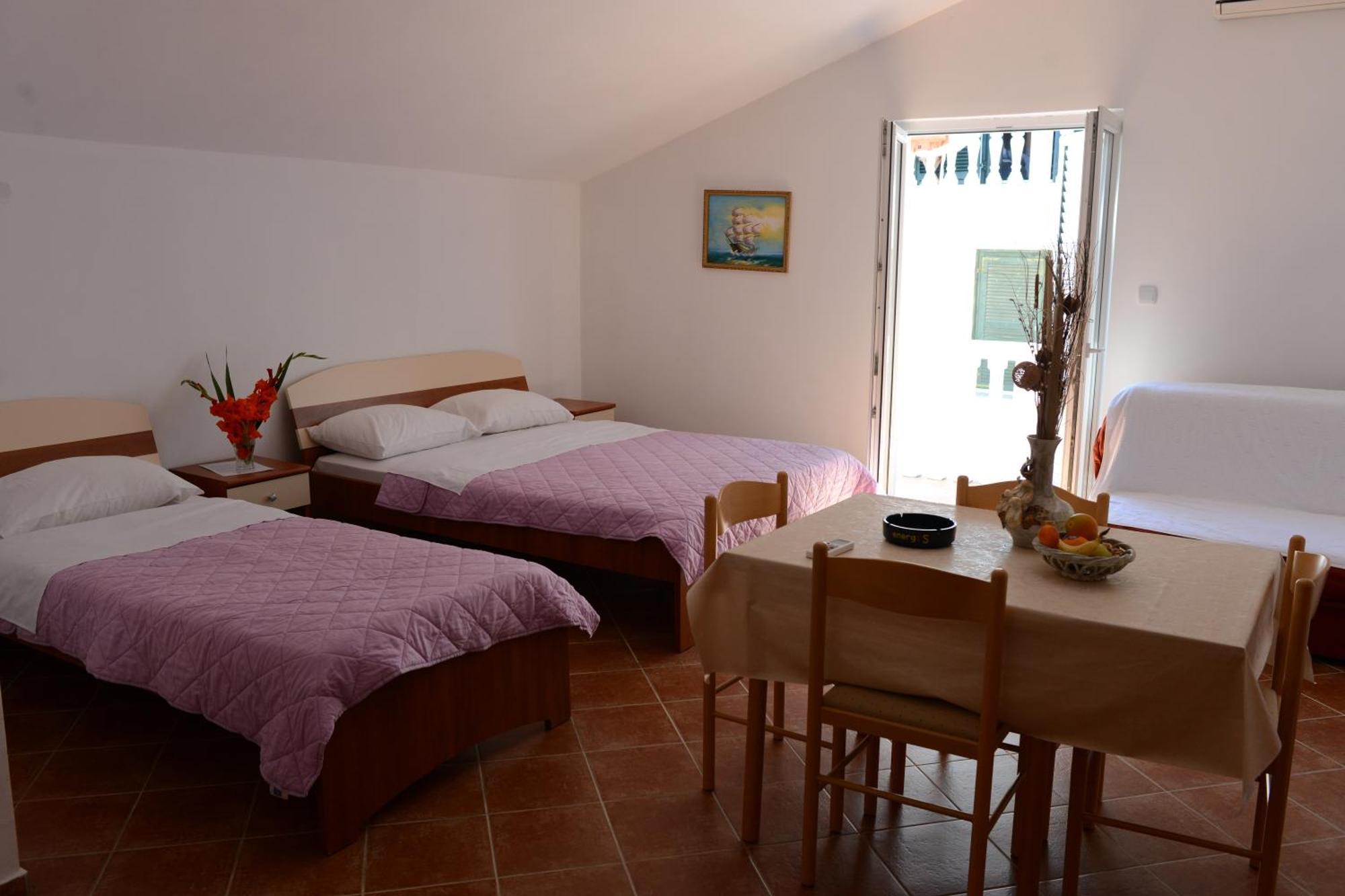 Apartments Vila Lazarevic Τίβατ Δωμάτιο φωτογραφία