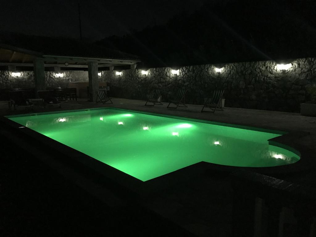 Apartments Vila Lazarevic Τίβατ Εξωτερικό φωτογραφία